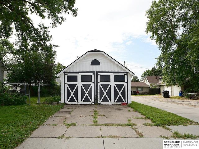 1845 N Park Avenue, Fremont, NE 68025