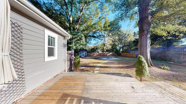 1412 N Sharon Amity Road, Charlotte, NC 28211