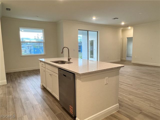 1232 NW 21st PL, Cape Coral, FL 33993