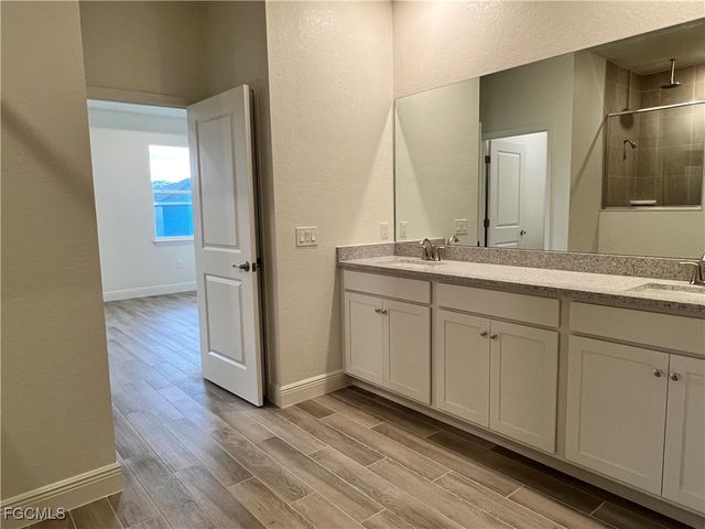 1232 NW 21st PL, Cape Coral, FL 33993