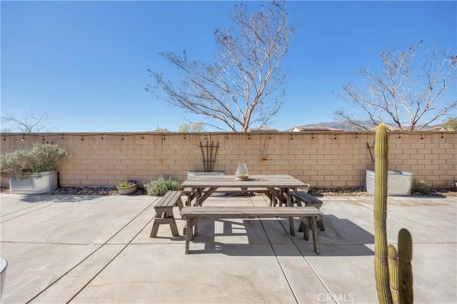 4012 Ninebark, San Bernardino, CA 92407