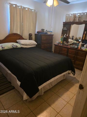 5244 S MONTEZUMA Street, Phoenix, AZ 85041