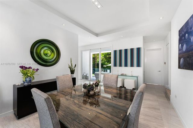 741 Harbor Dr, Key Biscayne, FL 33149