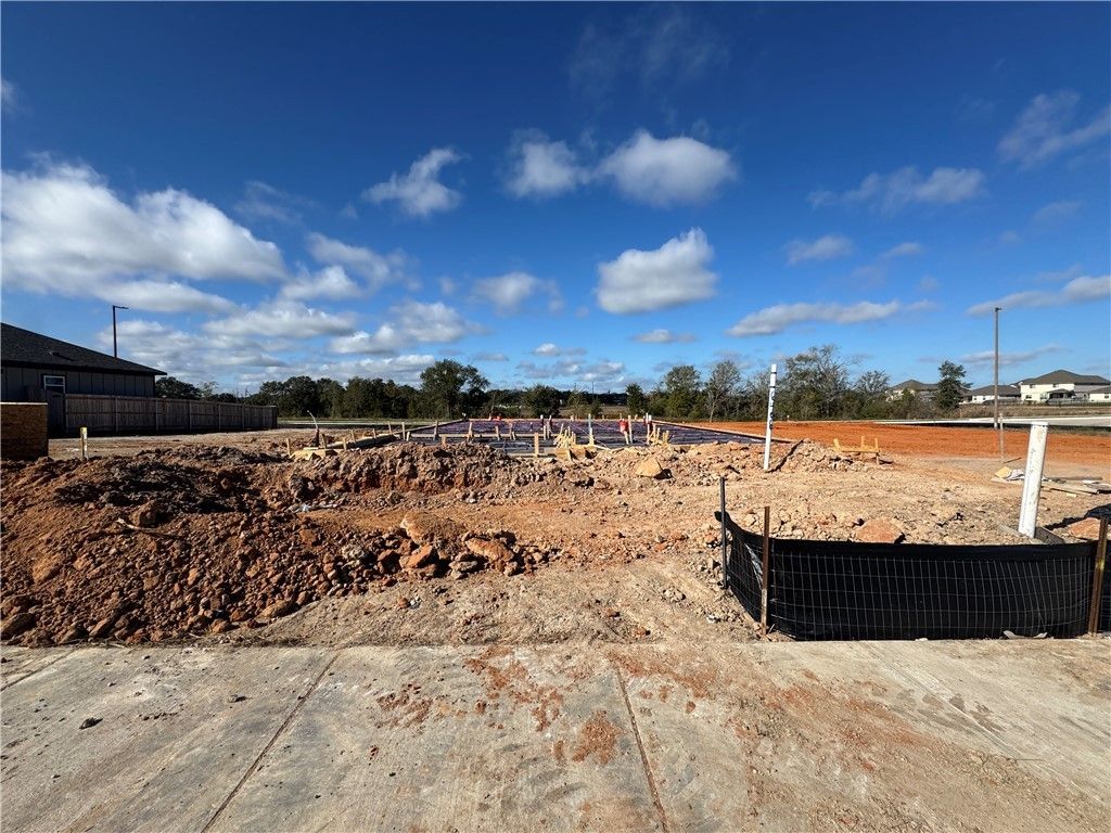 6406 Raleigh Loop, College Station, TX 77845