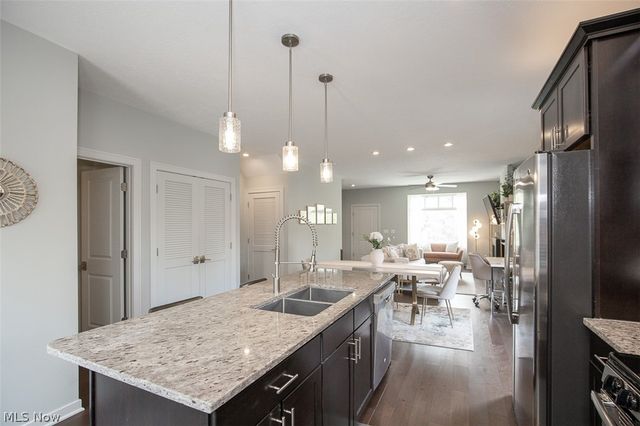 29 Atterbury Boulevard, Hudson, OH 44236