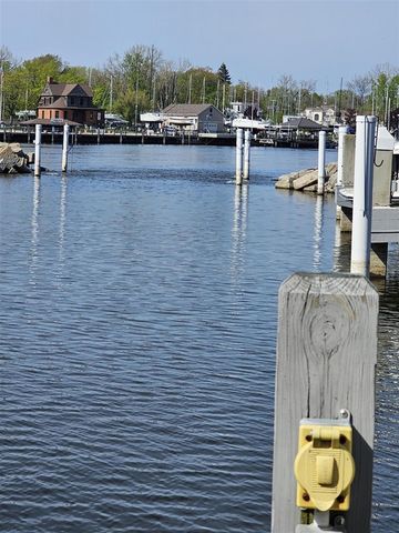 306 Water Street, Saint Joseph, MI 49085