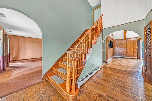 270 Parkside LN, Rocky Mount, VA 24151