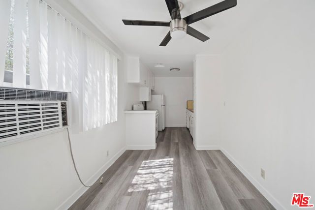 1027 N Edinburgh Avenue 8, West Hollywood, CA 90046