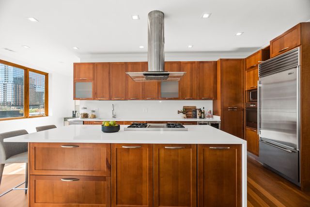 1152 W Fulton Market 4A, Chicago, IL 60607