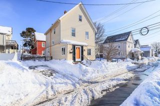 33 Montrose St, Everett, MA 02149