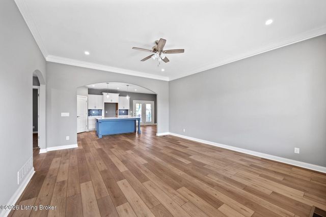 116 Wooded Glen Dr, Mt Washington, KY 40047