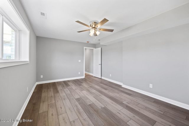 116 Wooded Glen Dr, Mt Washington, KY 40047