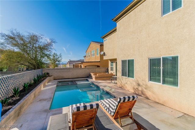 6883 Merril Summit Court, Las Vegas, NV 89142