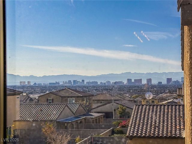 6883 Merril Summit Court, Las Vegas, NV 89142