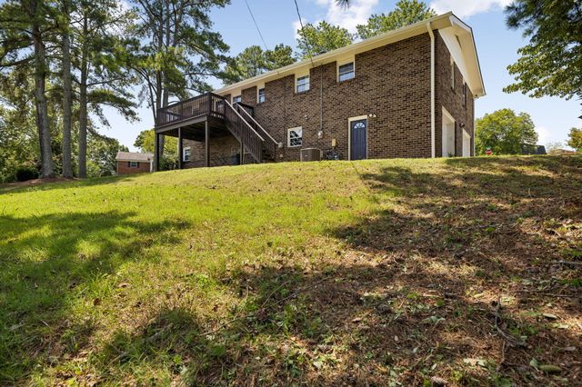 1200 Forest Green Drive, Chattanooga, TN 37412