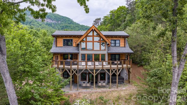 286 Holmstead Drive, Lake Lure, NC 28746