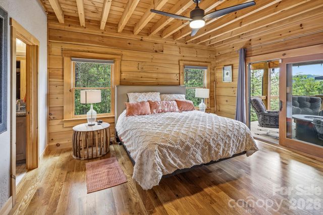286 Holmstead Drive, Lake Lure, NC 28746