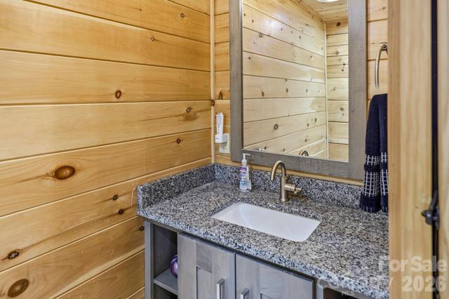 286 Holmstead Drive, Lake Lure, NC 28746