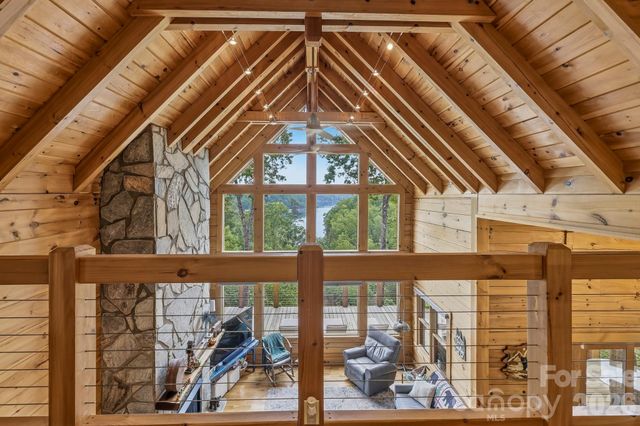 286 Holmstead Drive, Lake Lure, NC 28746