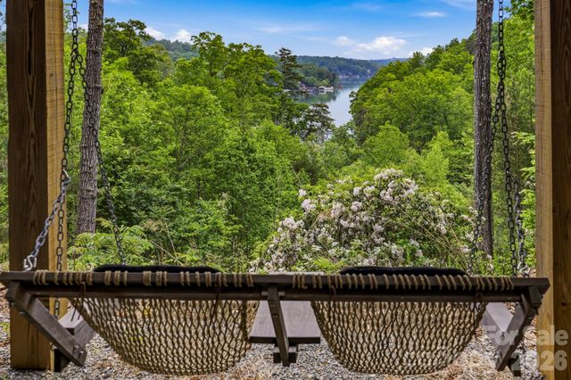 286 Holmstead Drive, Lake Lure, NC 28746