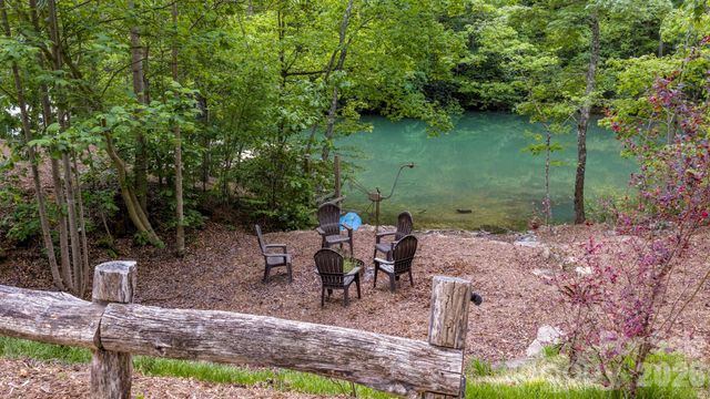286 Holmstead Drive, Lake Lure, NC 28746