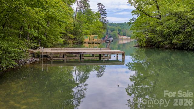 286 Holmstead Drive, Lake Lure, NC 28746
