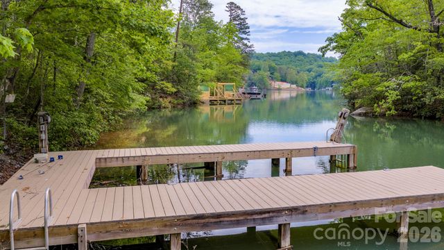 286 Holmstead Drive, Lake Lure, NC 28746