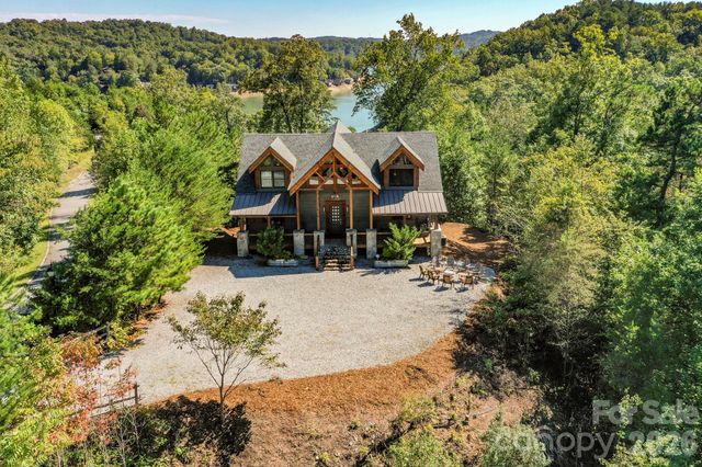 286 Holmstead Drive, Lake Lure, NC 28746