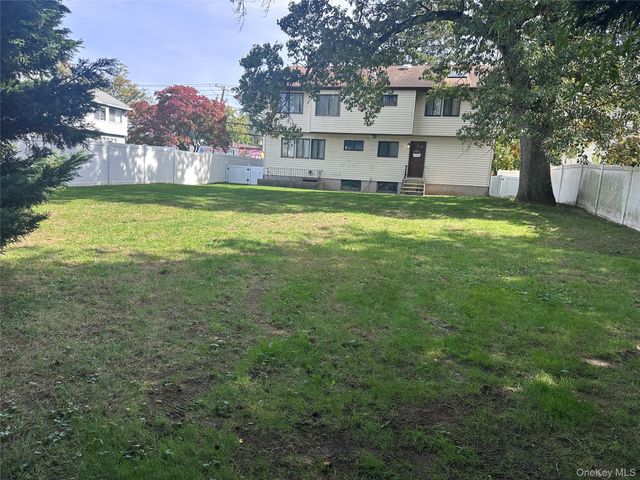 1346 Merrick Avenue, Merrick, NY 11566