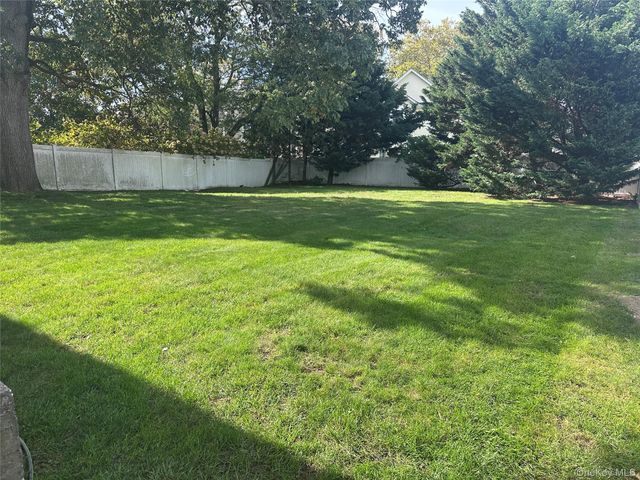 1346 Merrick Avenue, Merrick, NY 11566