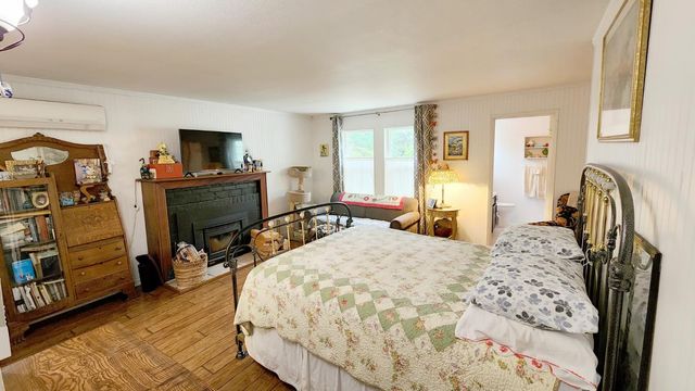 894 Hillcrest St, Placerville, CA 95667