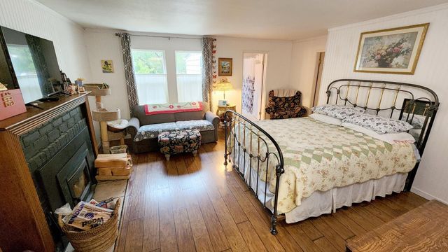 894 Hillcrest St, Placerville, CA 95667
