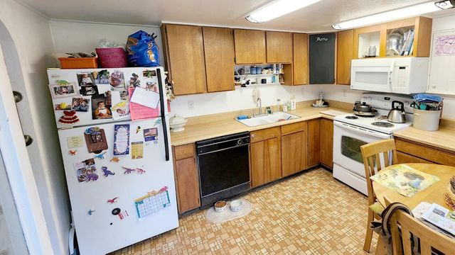 894 Hillcrest St, Placerville, CA 95667