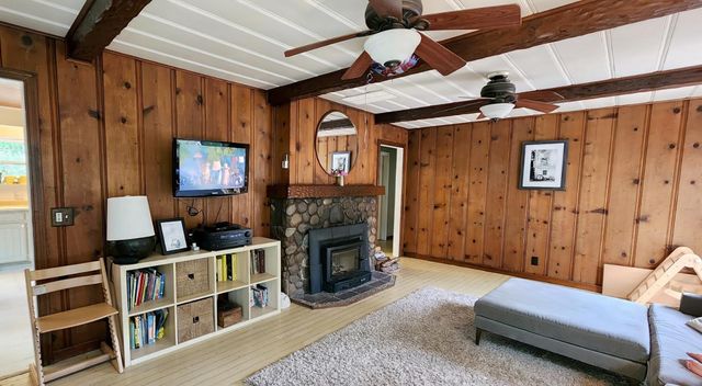 894 Hillcrest St, Placerville, CA 95667