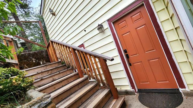 894 Hillcrest St, Placerville, CA 95667
