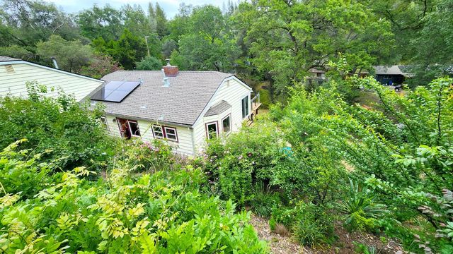 894 Hillcrest St, Placerville, CA 95667