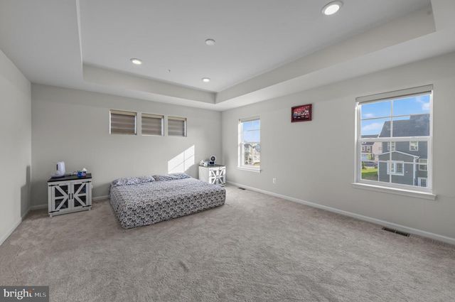 1124 MILLER FARM DR, Brunswick, MD 21716