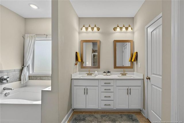 193 Rocking Horse Lane, Raeford, NC 28376