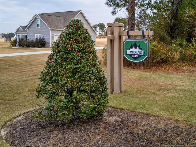 193 Rocking Horse Lane, Raeford, NC 28376
