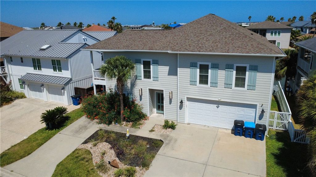 480 Bayside Dr, Port Aransas, TX 78373 — exterior
