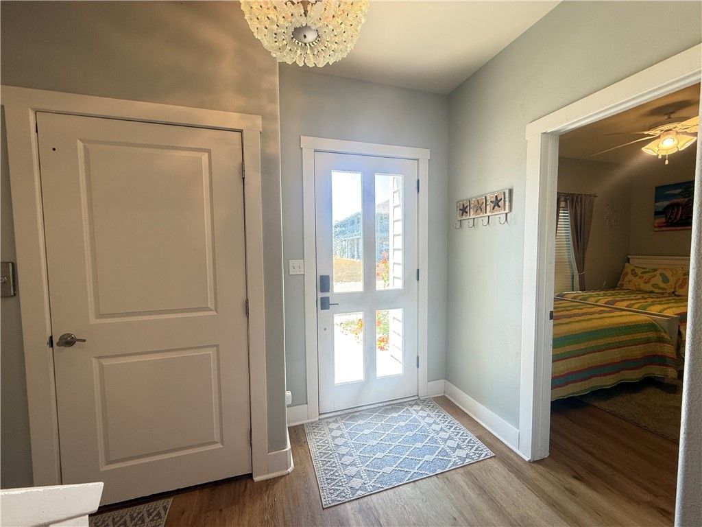 480 Bayside Dr, Port Aransas, TX 78373 — photo 3