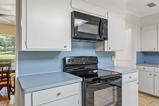 354 Royal Circle, Whitehouse, TX 75791