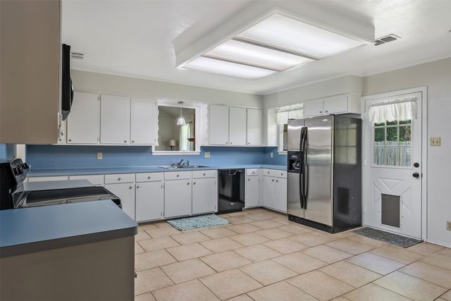 354 Royal Circle, Whitehouse, TX 75791