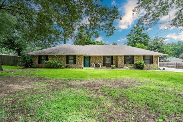354 Royal Circle, Whitehouse, TX 75791