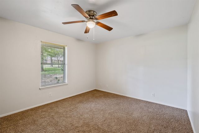 354 Royal Circle, Whitehouse, TX 75791
