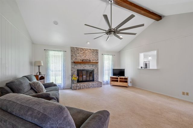 354 Royal Circle, Whitehouse, TX 75791
