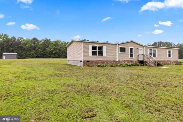 353 PLUNK TOWN RD, Montross, VA 22520