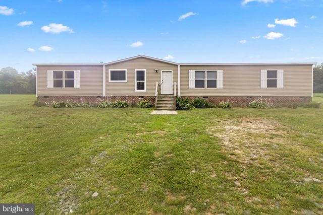 353 PLUNK TOWN RD, Montross, VA 22520