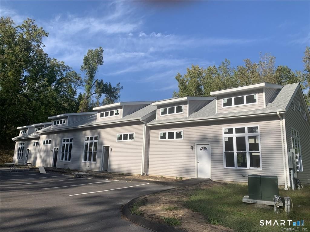 64 Boardman Road C-10, New Milford, CT 06776