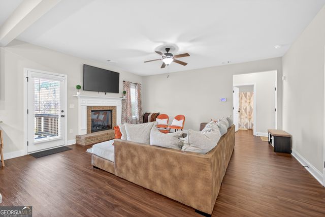 860 Tranquil Way, Hampton, GA 30228